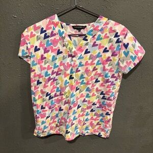 Cassandra O Colorful Heart Print Scrub Top